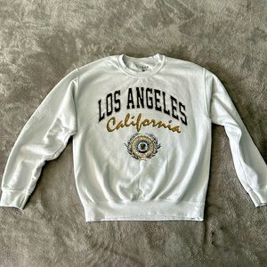 Medium White Los Angeles crew neck, pacsun, never worn, relaxed/small fit.